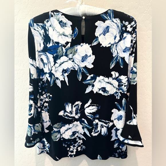 KARL LAGERFELD | Black White Blue Floral Bell Sleeve Blouse Top | Size Medium - Picture 4 of 7